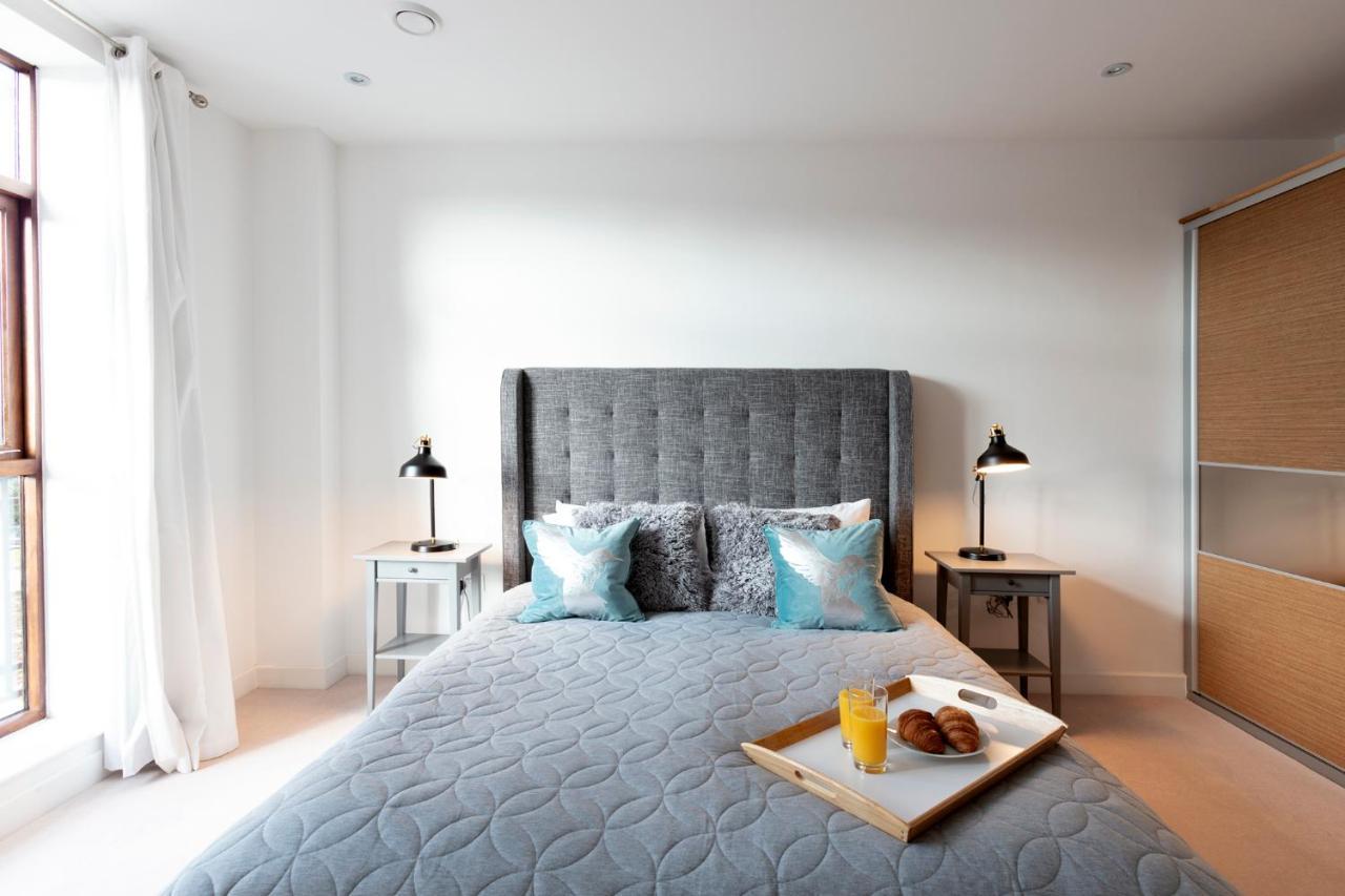 Hampden Apartments - The Charles ويندسور المظهر الخارجي الصورة