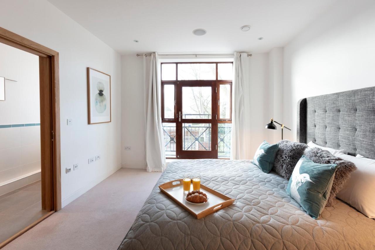 Hampden Apartments - The Charles ويندسور المظهر الخارجي الصورة