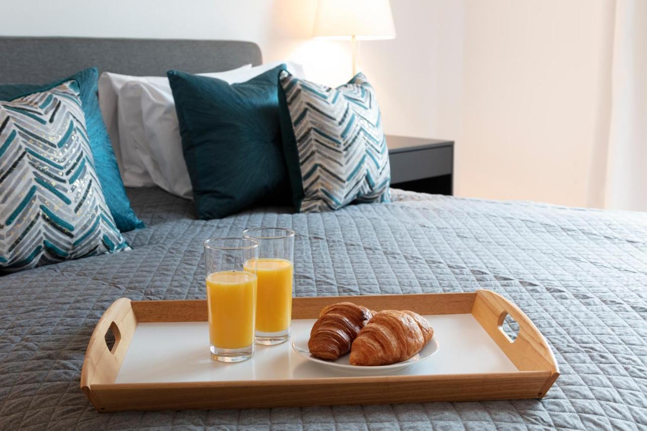 Hampden Apartments - The Charles ويندسور المظهر الخارجي الصورة